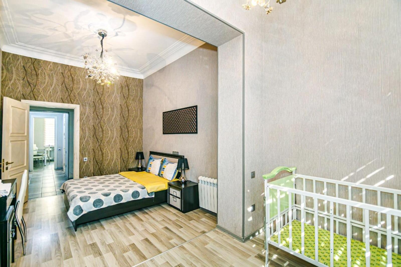 Azneft Square Deluxe Apartment Баку Экстерьер фото